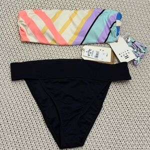 NWT Billabong Break a Dawn / Sol Searcher Bikini Set - Size Medium